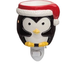 BABY TUX - Scentsy Wall Plug Night Light Wax Warmer  Penguin Christmas Brand New